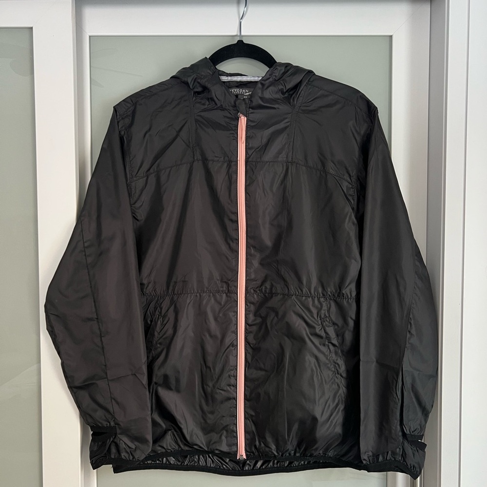 161 - Kyodan Packable Wind Breaker Zip Up